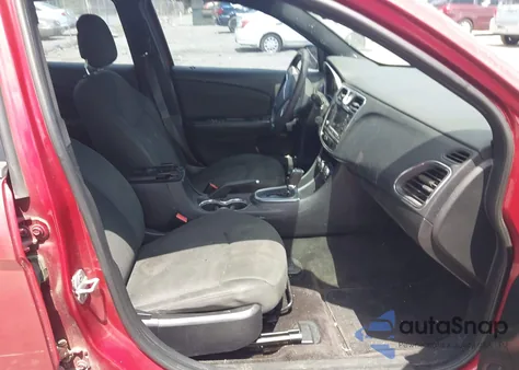 2011 Chrysler 200 Touring из США, поврежденный, VIN 1C3BC1FBXBN555384